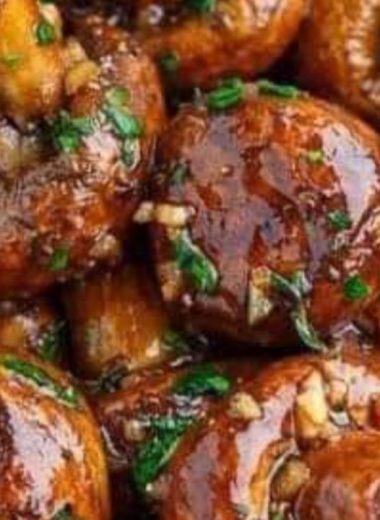 perfectly roasted garlic mushrooms a flavorful side dish recipe 1