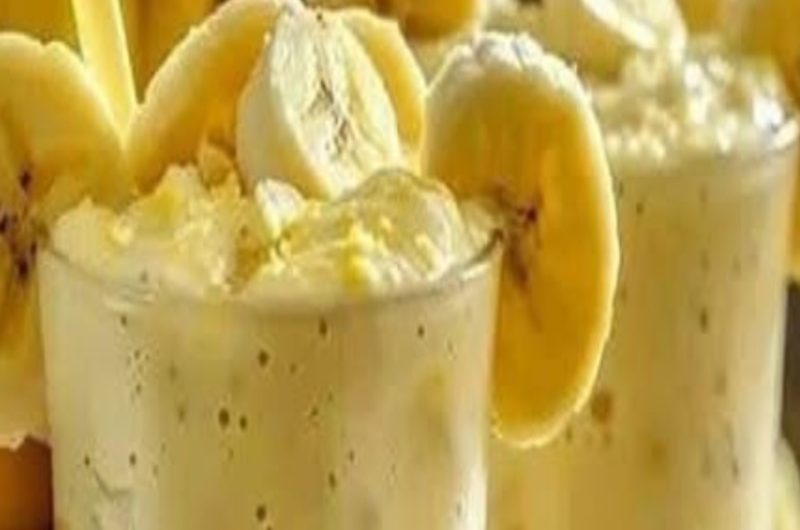 refreshing pineapple and banana smoothie recipe easy healthy and delicious