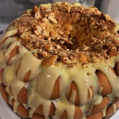 southern banana pudding pound cake with amaretto liqueur a decadent dessert fusion