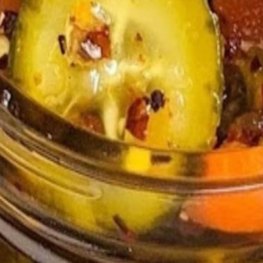 spicy garlic and dill pickles recipe crunchy flavorful and easy to make
