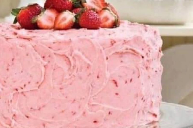 strawberry buttercream cake a delightful dessert recipe