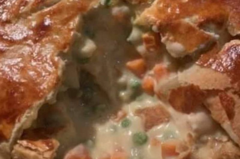 ultimate comfort food easy homemade chicken pot pie recipe