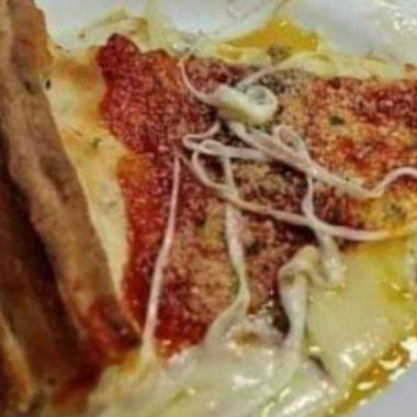 ultimate deep dish pizza recipe chicago style delight with homemade dough and rich tomato sauce