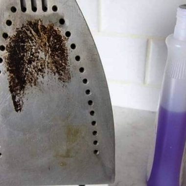 ultimate guide how to clean your iron to prevent clothes damage
