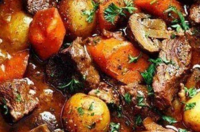ultimate slow cooker beef bourguignon recipe tender beef hearty veggies and rich sauce
