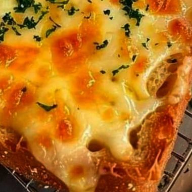 ultimate texas toast with melted cheese a crispy cheesy delight