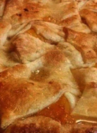 ultimate triple crust peach cobbler recipe a sweet buttery delight