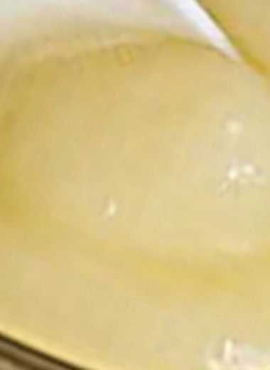 vaseline and white vinegar 8 amazing household hacks you need to try